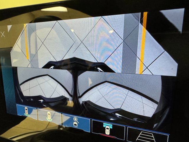 Used 2024 Chevrolet Corvette Stingray Premium Cpe w/ Z51 Performance Package image 18