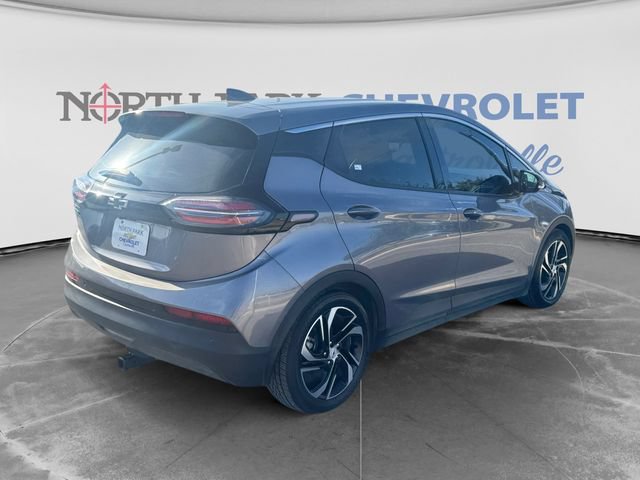 Certified 2022 Chevrolet Bolt LT w/ Infotainment Package FWD image 3