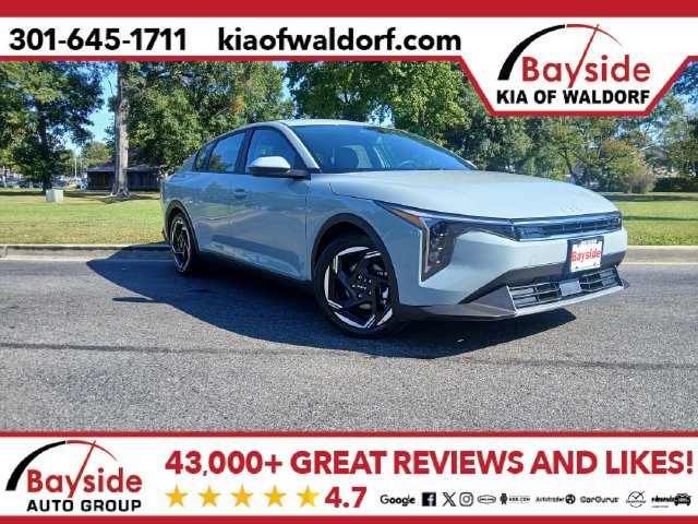 New 2026 Kia K4 EX