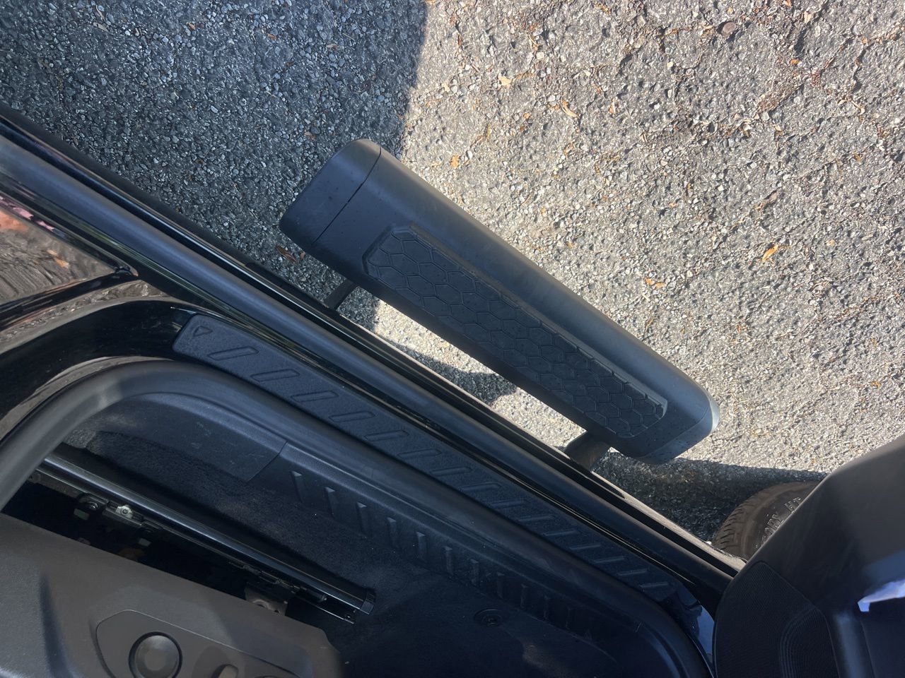 Used 2025 Chevrolet Colorado W/T w/ Advanced Trailering Package image 24