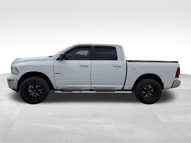 Used 2021 RAM 1500 Classic SLT AWD/4WD image 9