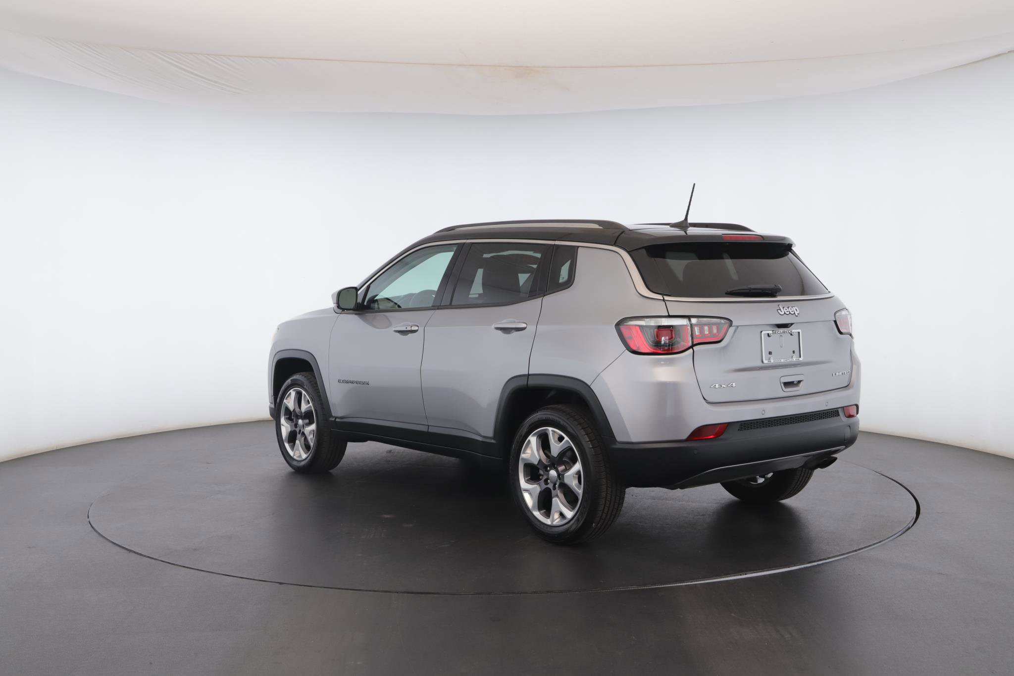 Certified 2019 Jeep Compass Limited w/ Safety & Security Group image 22