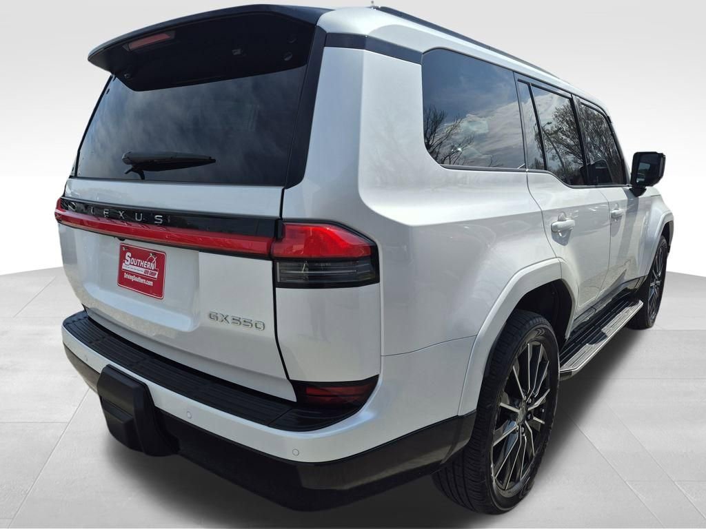 Used 2024 Lexus GX 550 w/ Accessory Package (Z1) image 11