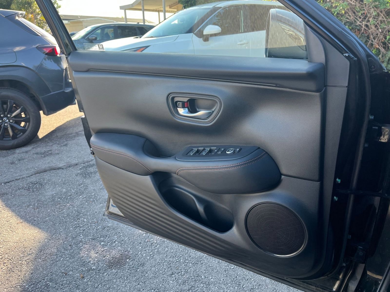 Used 2025 Honda HR-V Sport image 20