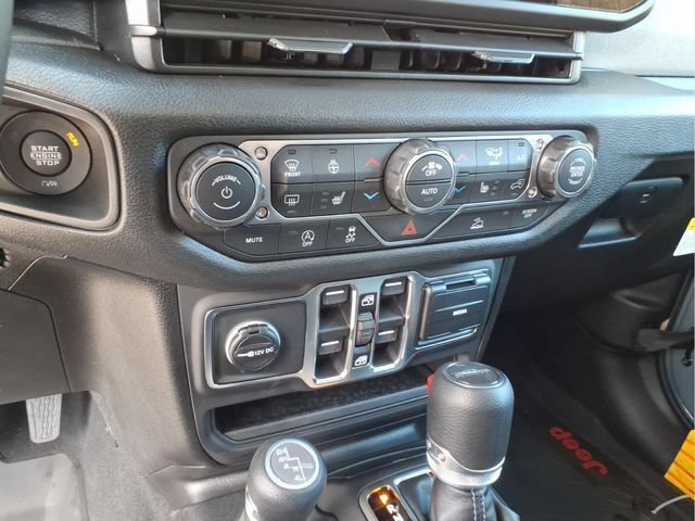 New 2026 Jeep Gladiator Sport AWD/4WD image 21