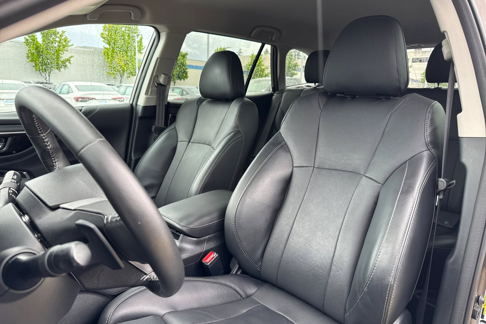 Used 2023 Subaru Outback Limited image 5