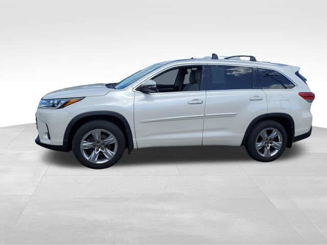 Used 2017 Toyota Highlander Limited AWD/4WD image 7