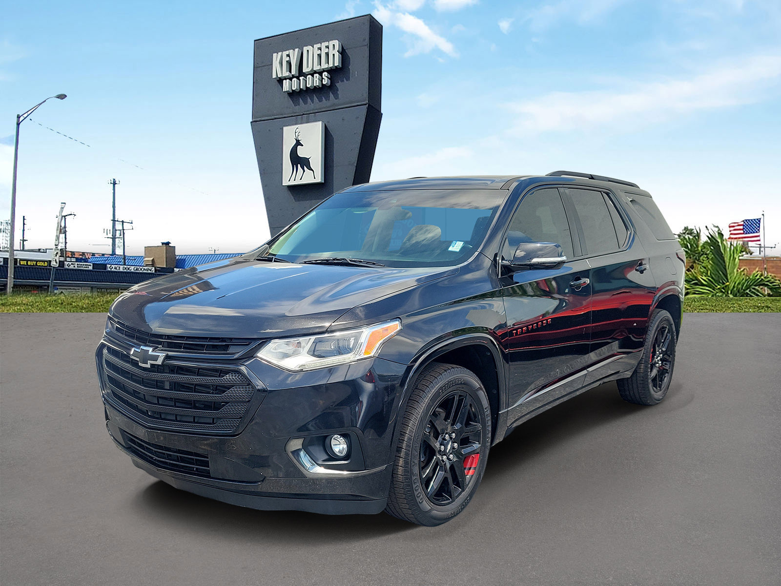 Used 2019 Chevrolet Traverse Premier w/ Redline Edition FWD image 1