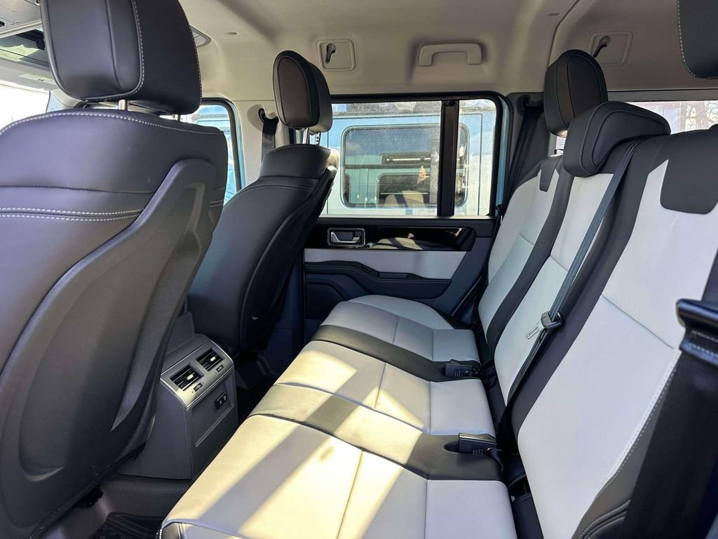 New 2025 INEOS Grenadier Station Wagon AWD/4WD image 11