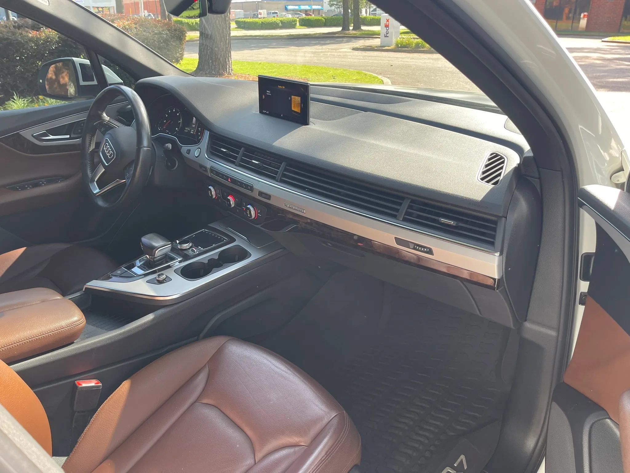 Used 2019 Audi Q7 2.0T Premium w/ Convenience Package AWD/4WD image 14