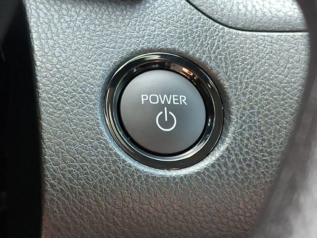 Used 2026 Toyota Camry LE FWD image 25