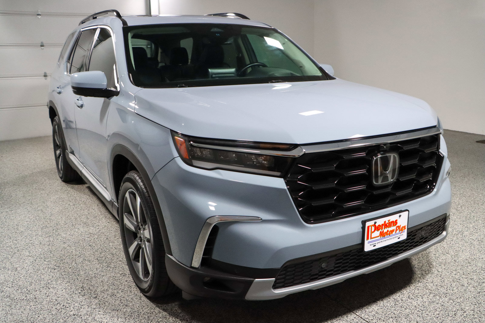 Used 2025 Honda Pilot Elite image 5