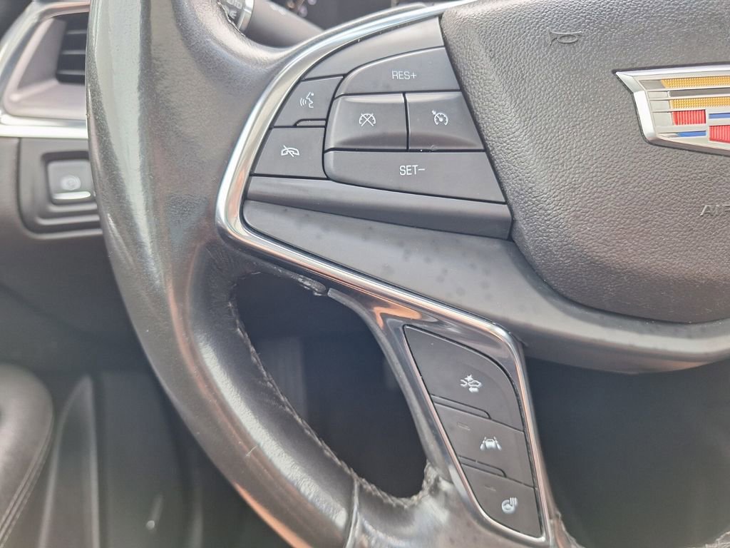 Used 2019 Cadillac XT5 Luxury image 18