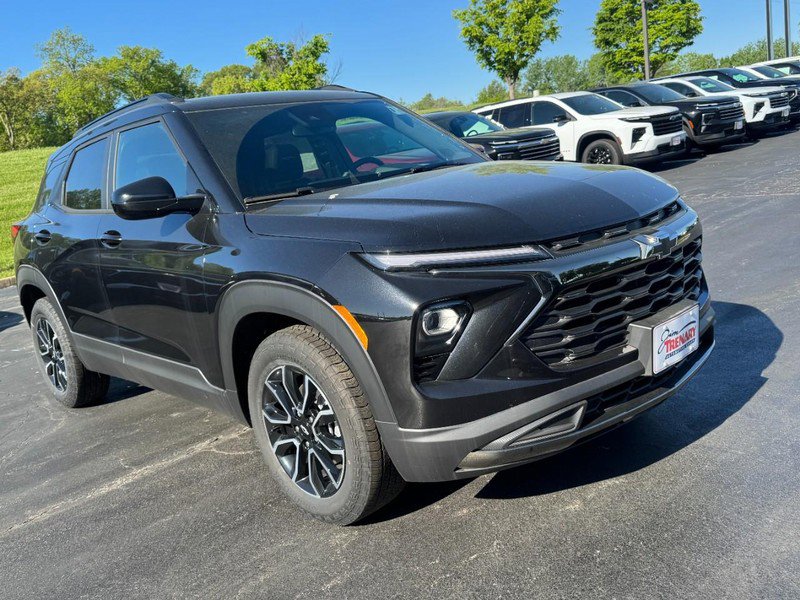 New 2026 Chevrolet TrailBlazer ACTIV w/ Convenience Package FWD image 2