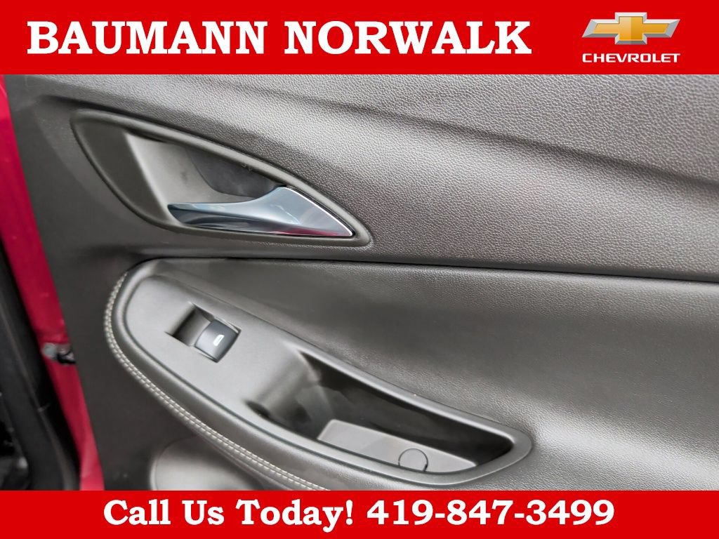 Used 2023 Buick Encore GX Essence w/ Experience Buick Package AWD/4WD image 44