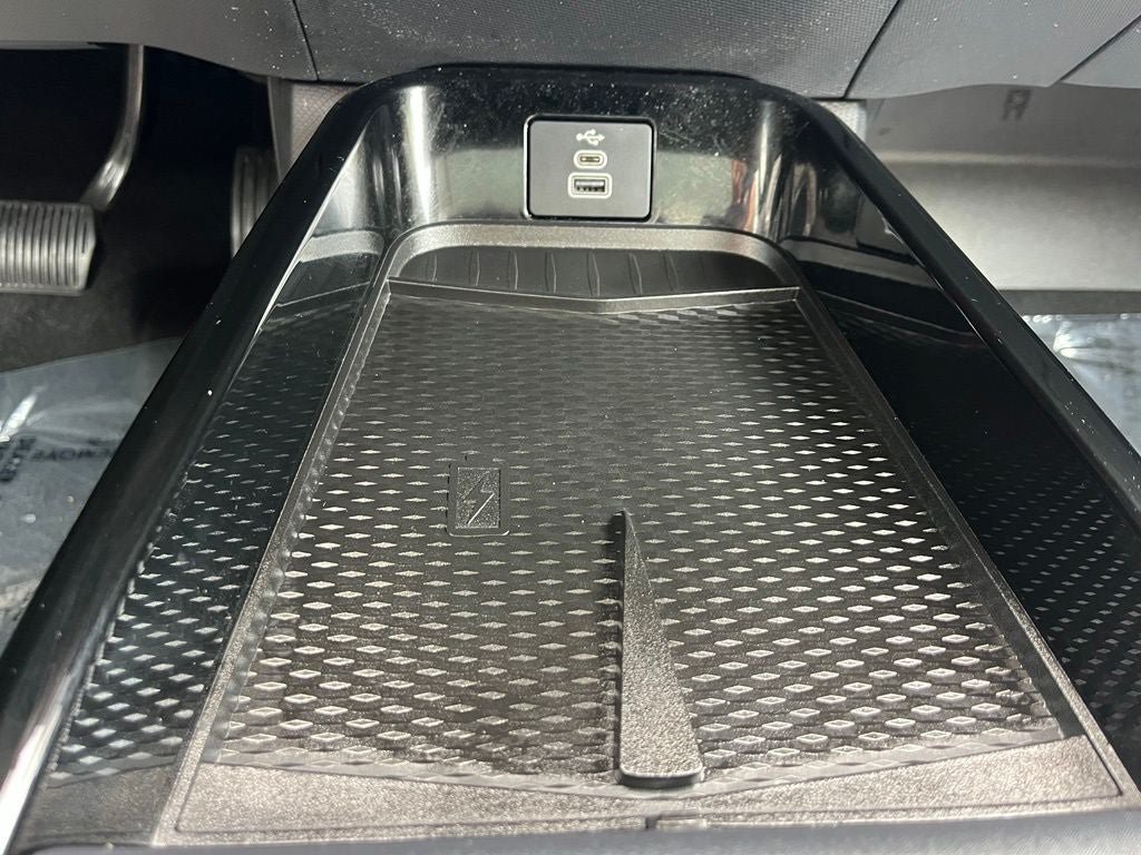 Certified 2025 Ford Mustang Mach-E Premium AWD/4WD image 33
