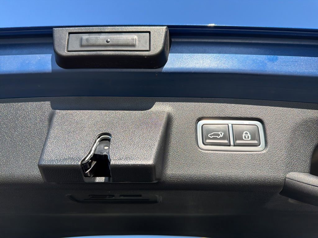 Certified 2023 Kia Sorento SX AWD/4WD image 17