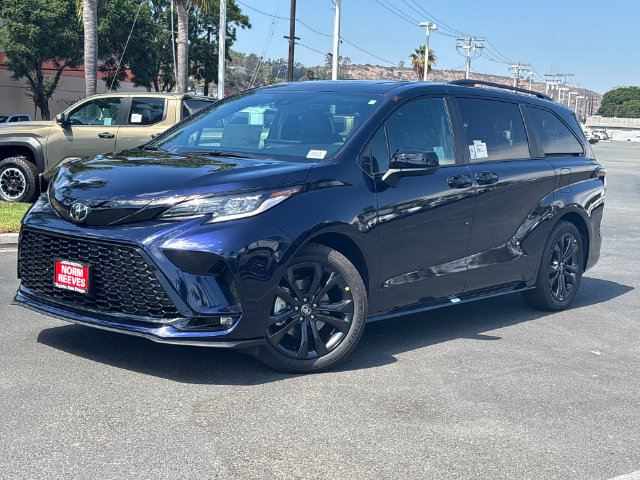New 2026 Toyota Sienna XSE FWD image 2