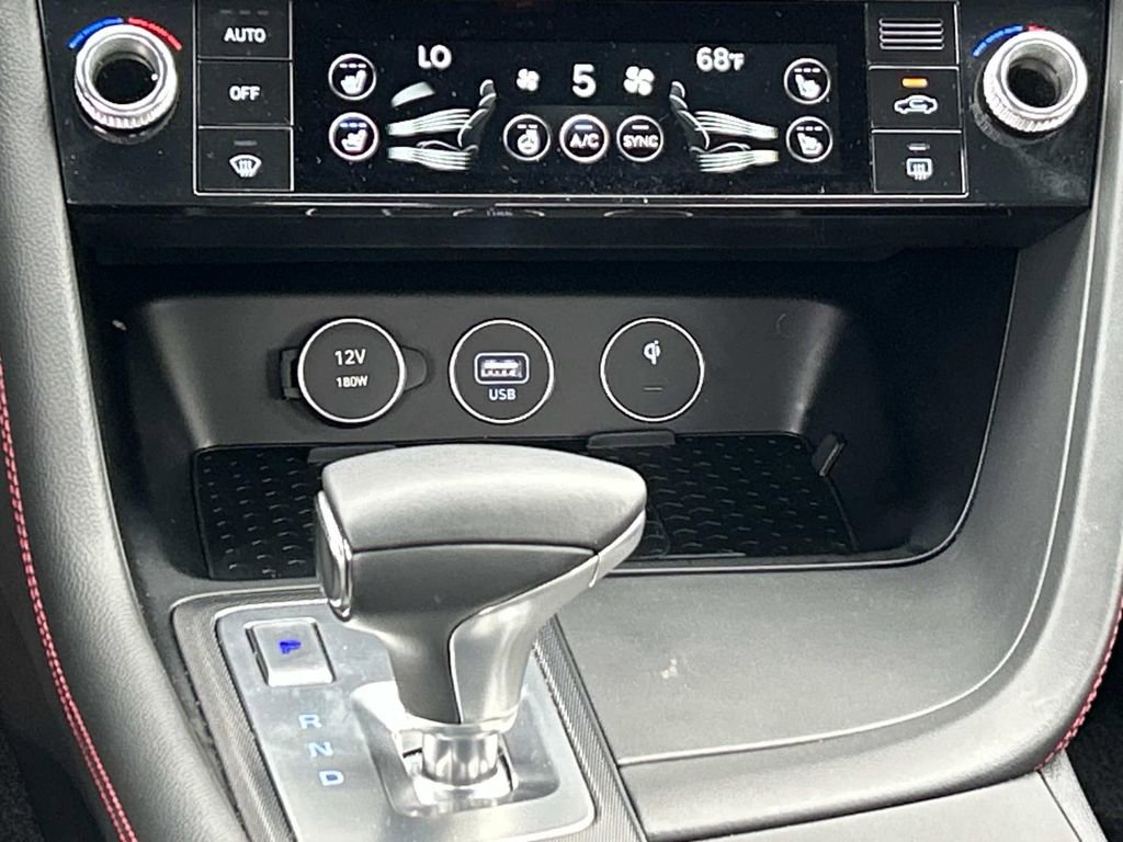 Used 2025 Genesis G70 3.3T Advanced image 28