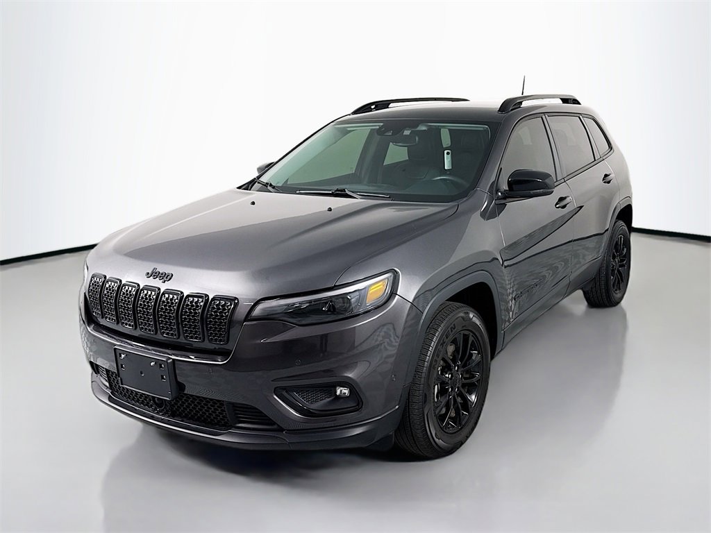 Used 2023 Jeep Cherokee Altitude Lux