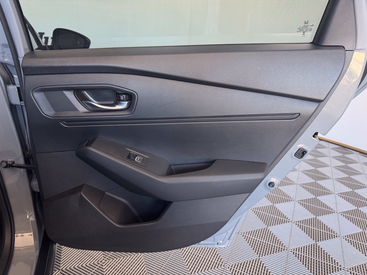 Used 2025 Honda Accord SE image 29