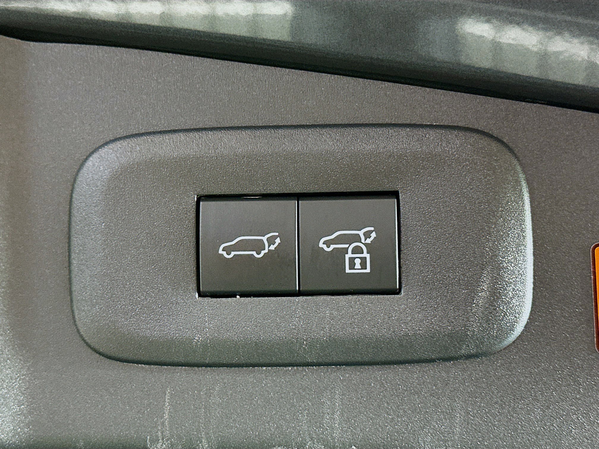 Used 2023 Lexus RZ 450e Premium w/ Technology Package image 31