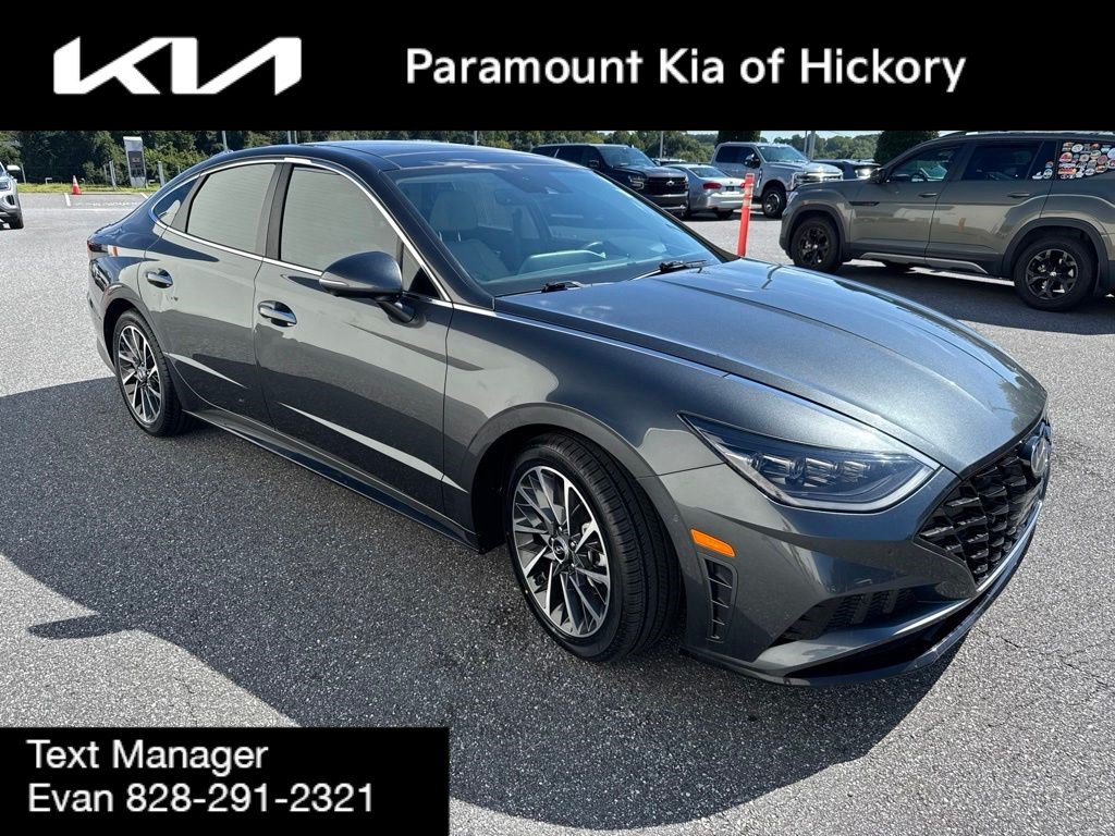 Used 2022 Hyundai Sonata Limited FWD image 3