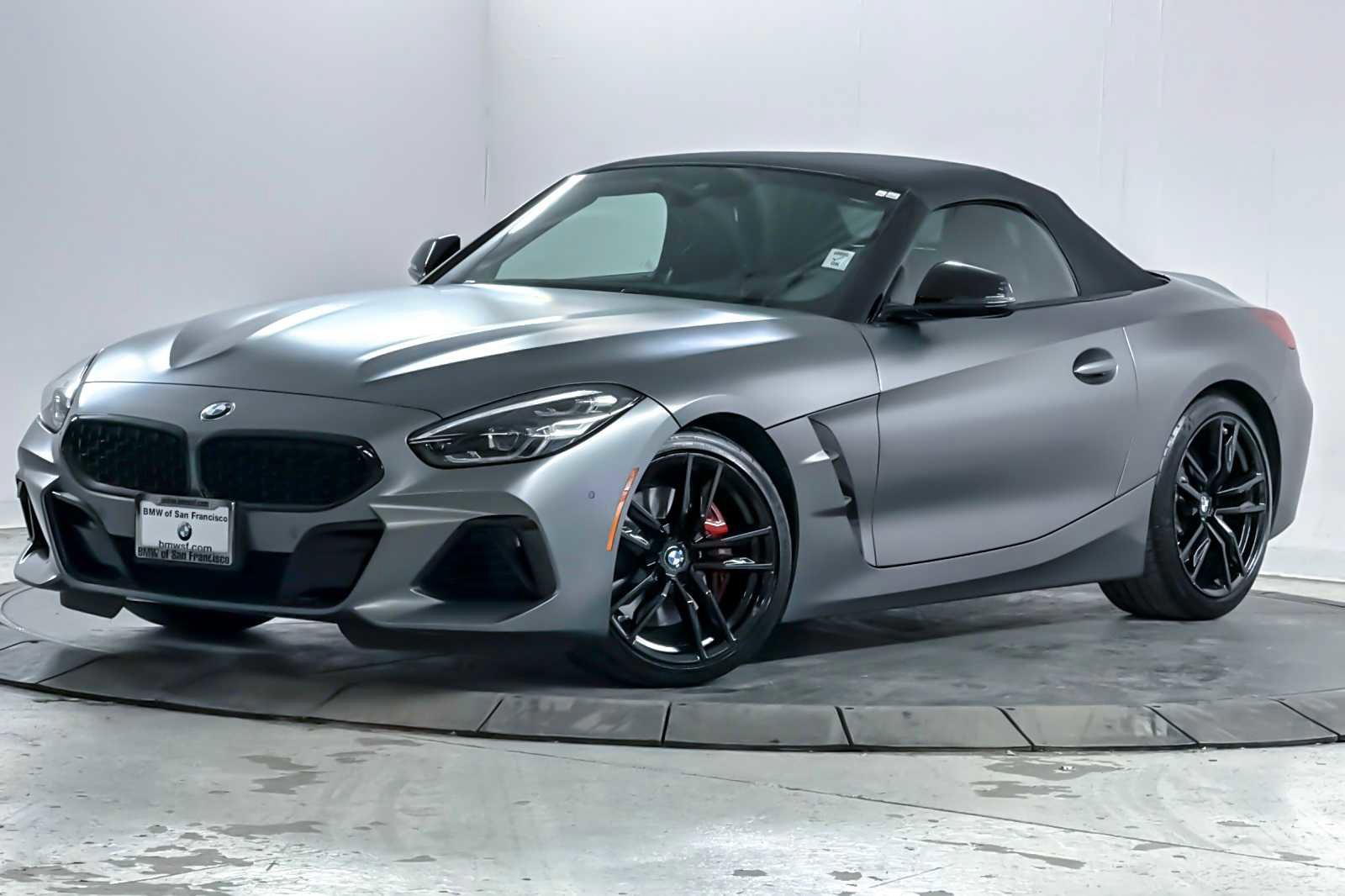 Used 2022 BMW Z4 M40i w/ Premium Package image 9