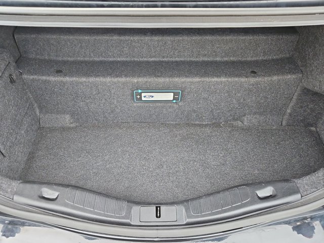 Used 2018 Ford Fusion Energi SE image 6