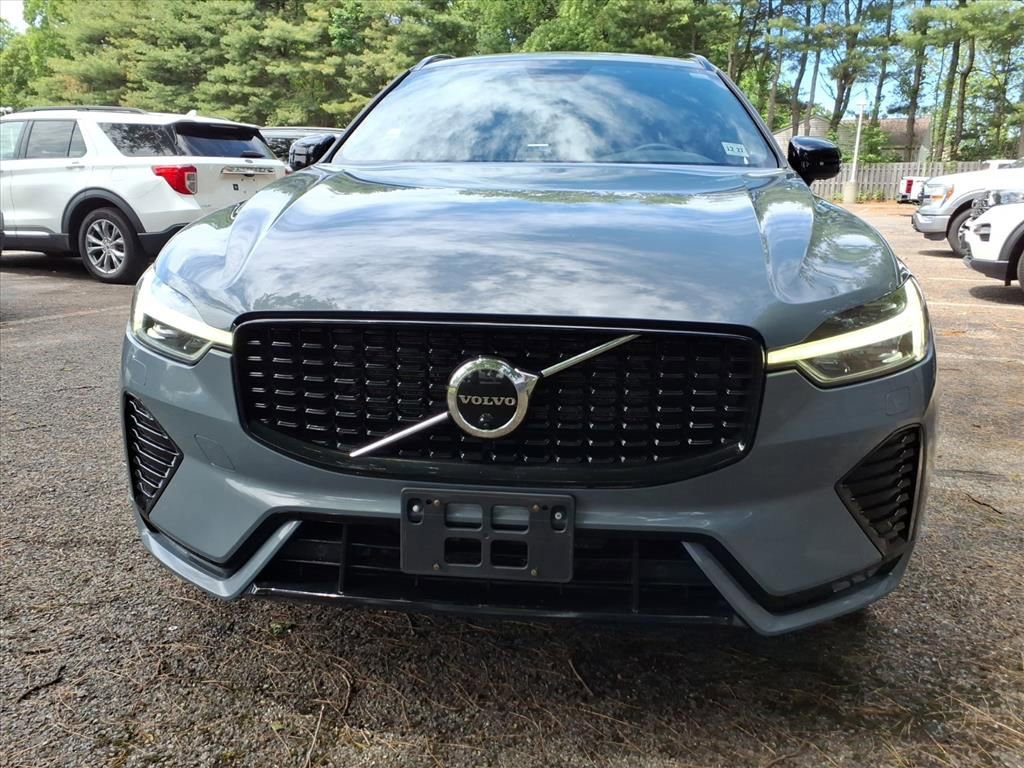 Used 2023 Volvo XC60 B5 Plus w/ Climate Package AWD/4WD image 7