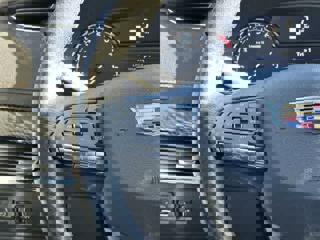 Used 2023 Cadillac XT4 Sport image 9