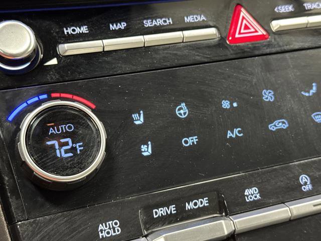 Used 2024 Hyundai Santa Fe Calligraphy AWD/4WD image 8