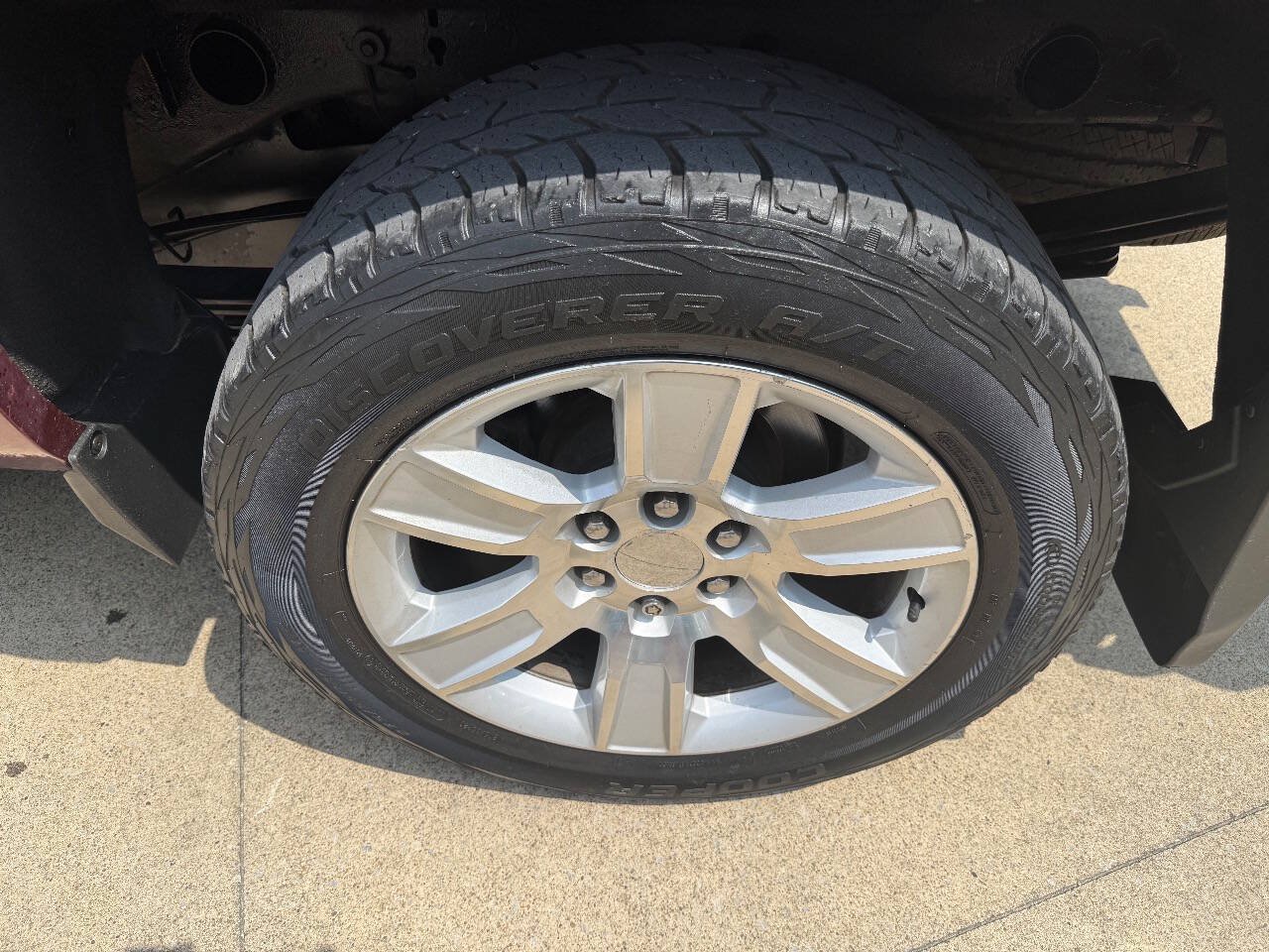 Used 2015 Chevrolet Silverado 1500 LTZ AWD/4WD image 7