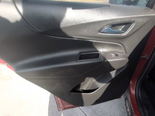 Used 2021 Chevrolet Equinox LT image 26