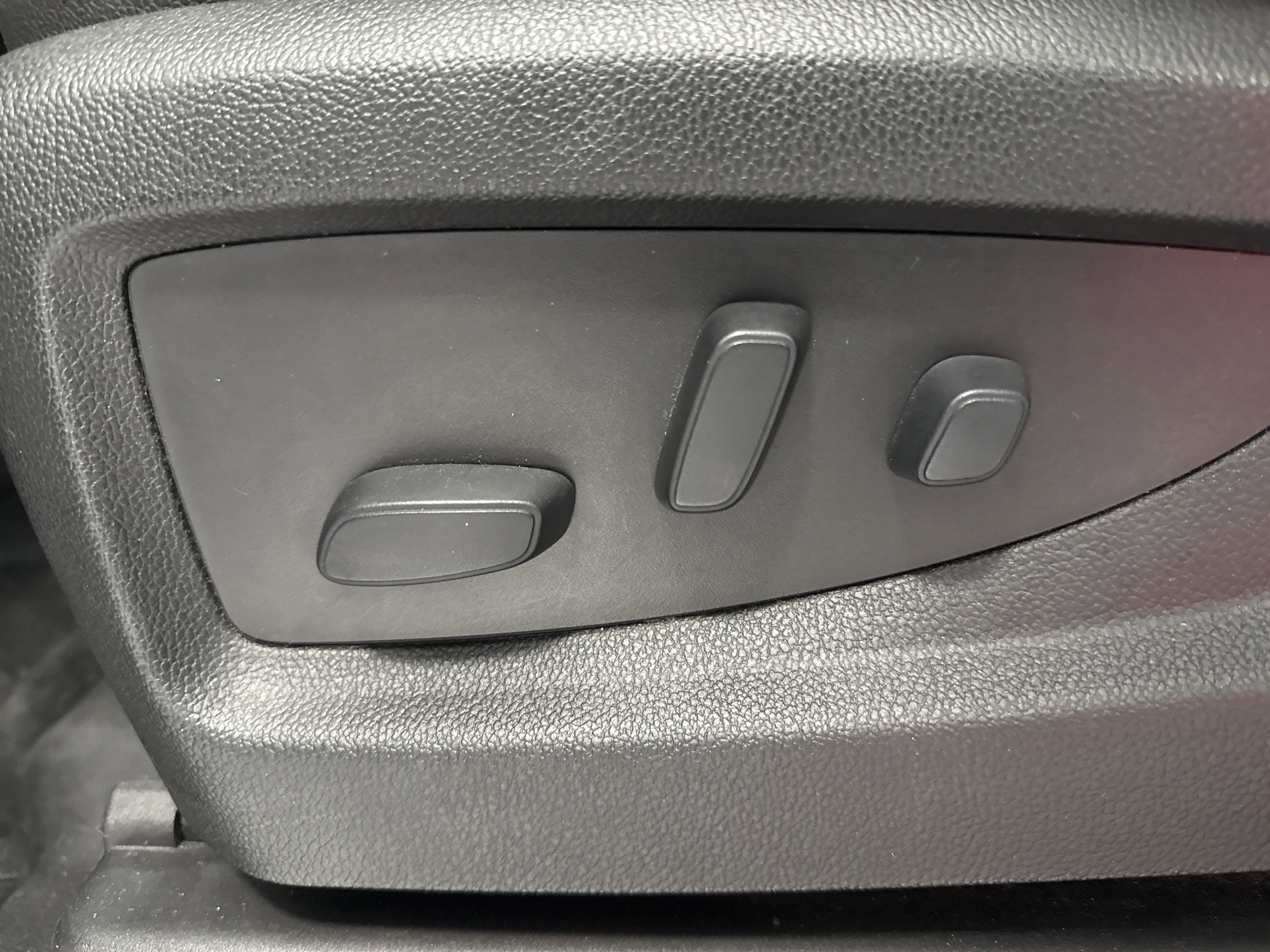 Used 2017 Chevrolet Tahoe Premier image 22