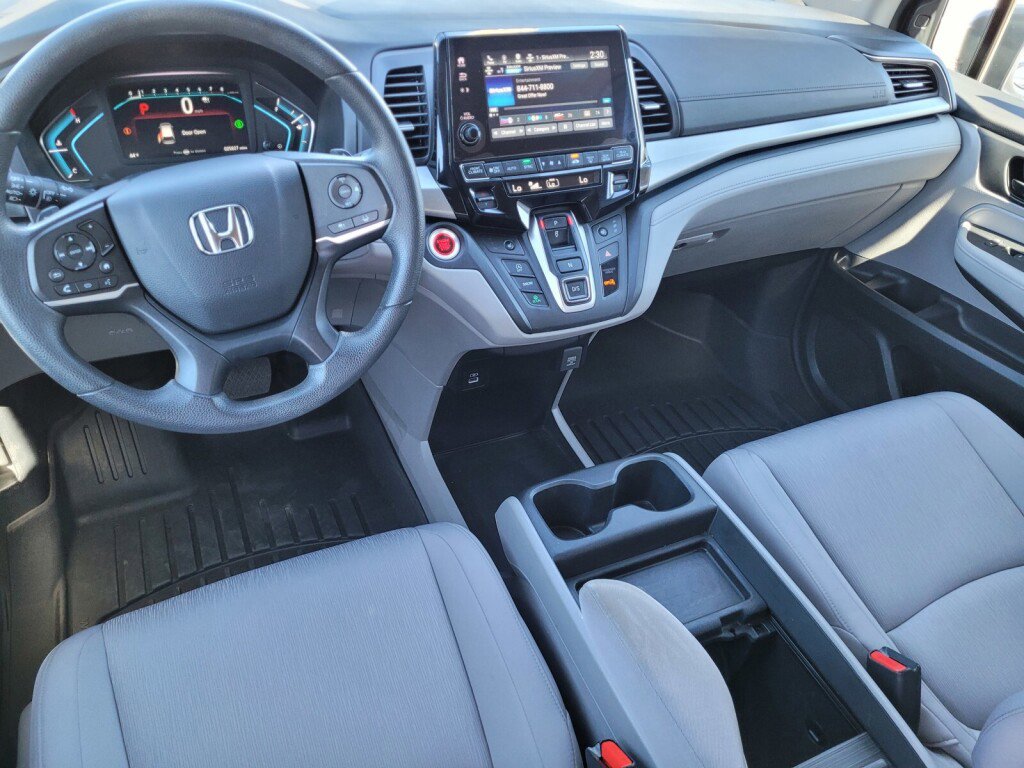 Certified 2024 Honda Odyssey EX image 15