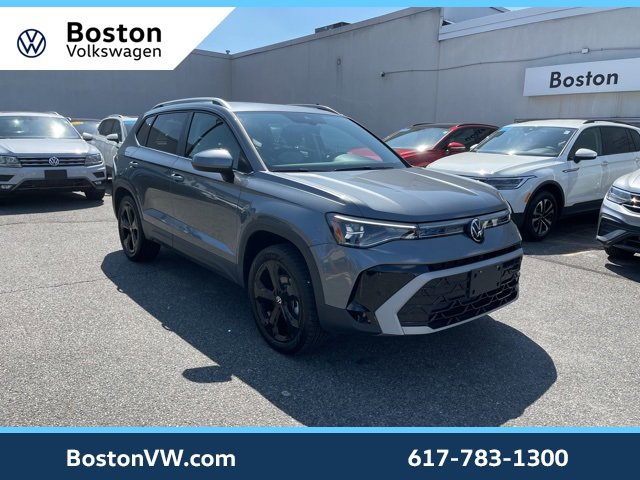 Used 2025 Volkswagen Taos SEL image 5