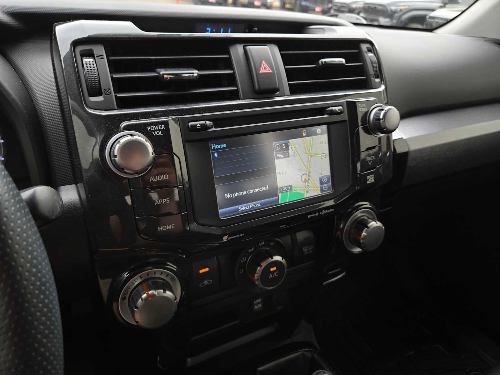 Used 2019 Toyota 4Runner TRD Off-Road Premium AWD/4WD image 29