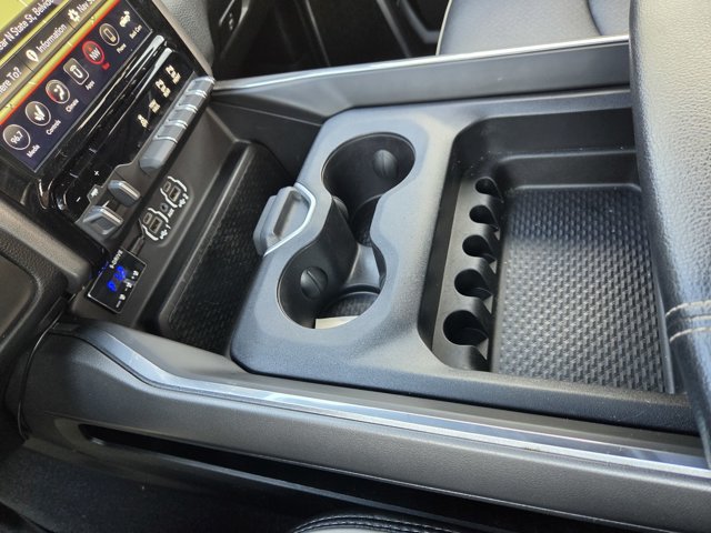 Used 2020 RAM 2500 Laramie w/ Night Edition AWD/4WD image 12