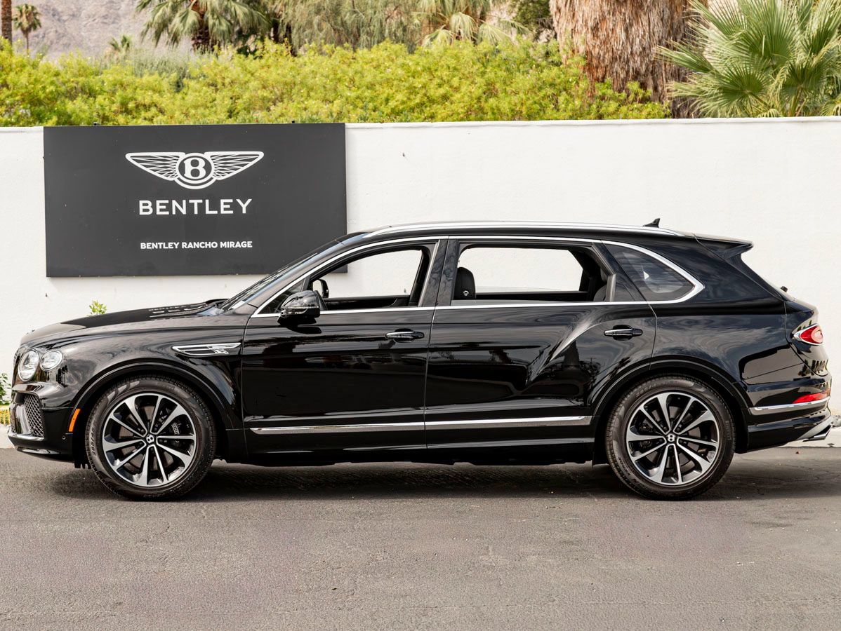 Used 2024 Bentley Bentayga Extended Wheelbase AWD/4WD image 5