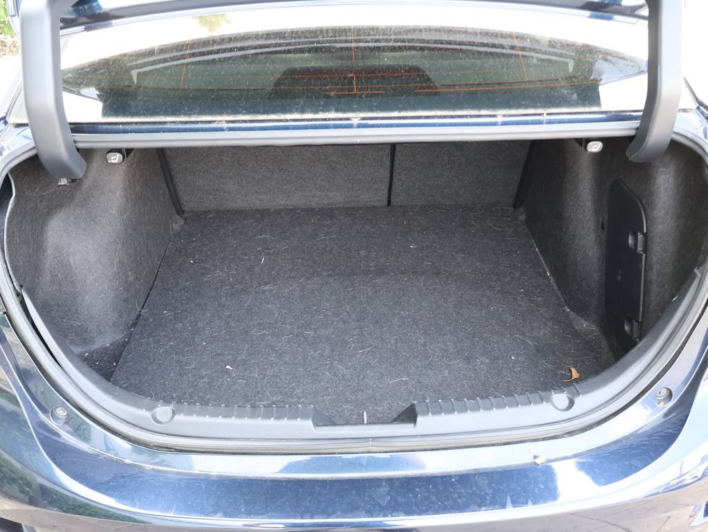 Used 2017 MAZDA MAZDA3 Sport FWD image 14