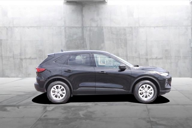 Certified 2025 Ford Escape Active AWD/4WD image 5