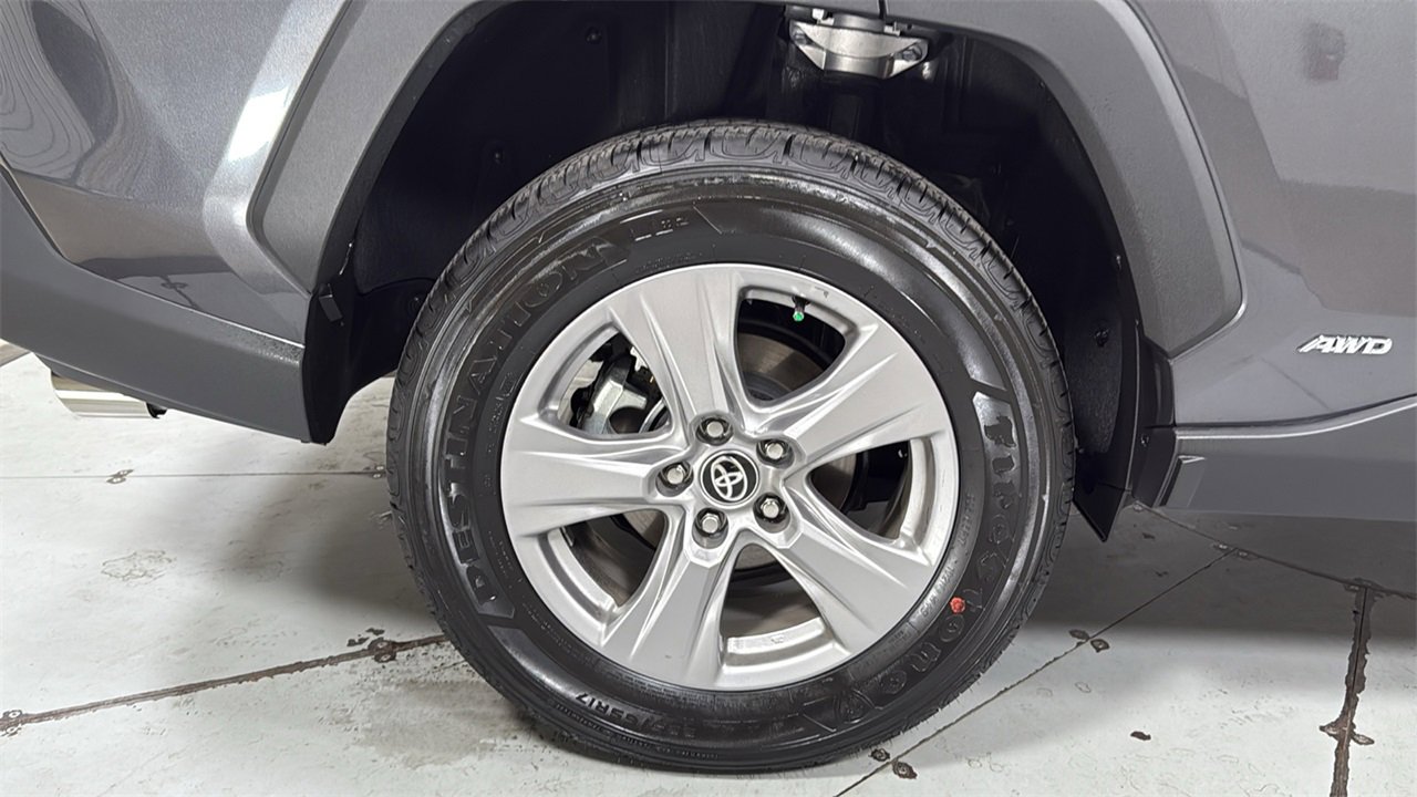 Certified 2025 Toyota RAV4 LE image 22