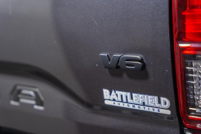 Used 2019 Toyota Tacoma TRD Off-Road image 7