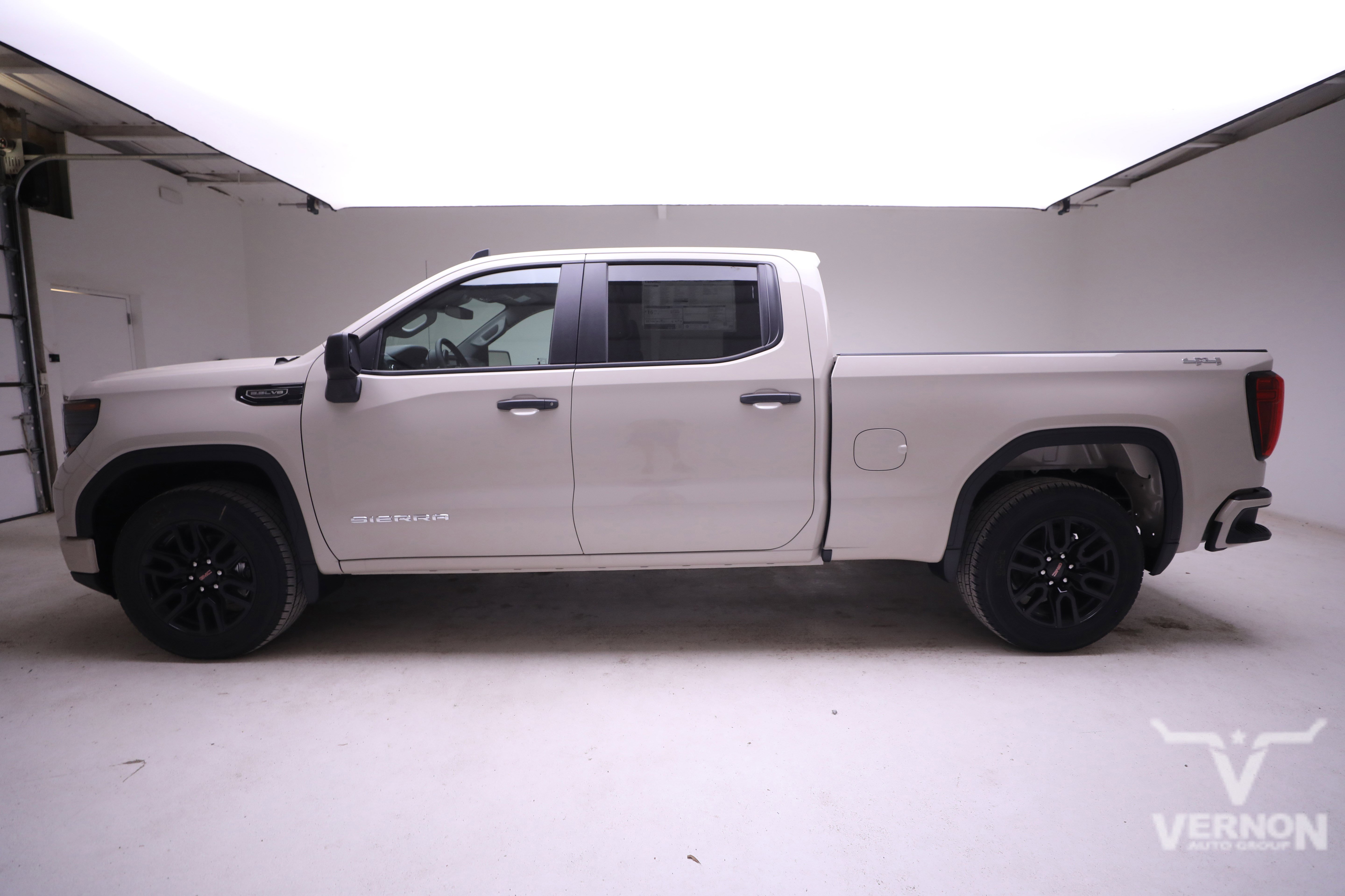 New 2026 GMC Sierra 1500 Pro w/ Graphite Edition image 2