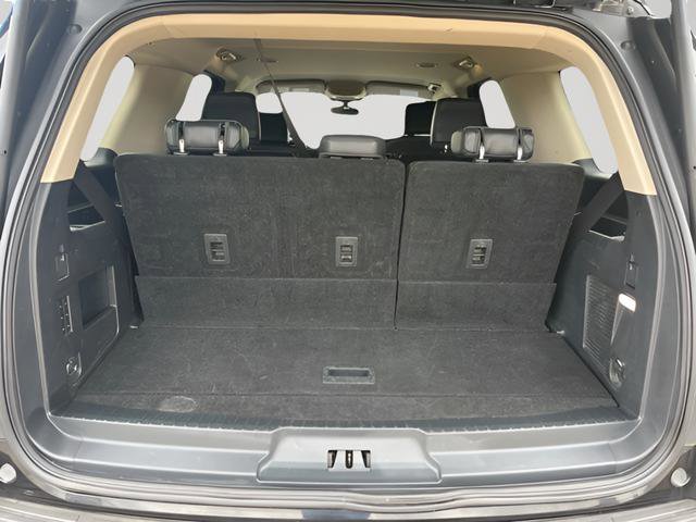 Used 2024 Ford Expedition XLT RWD image 7
