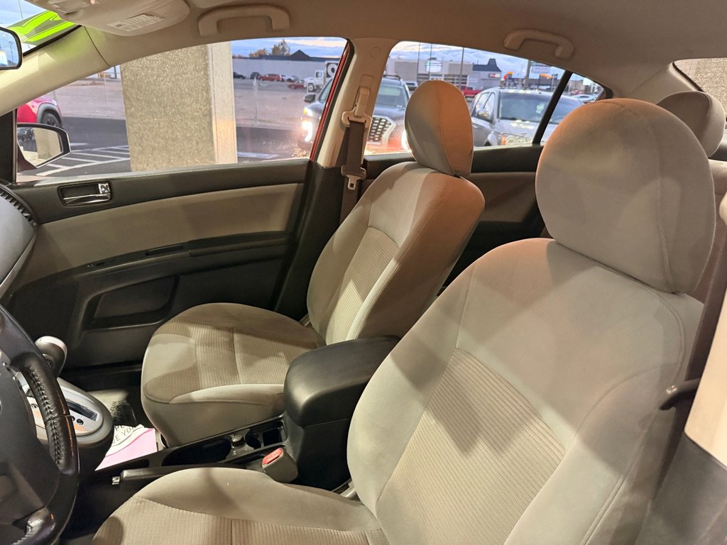 Used 2012 Nissan Sentra 2.0 SR w/ Convenience Pkg image 7
