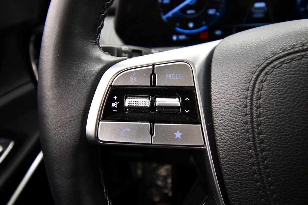 Used 2025 Kia Telluride SX w/ SX Captain's Chair Package image 24