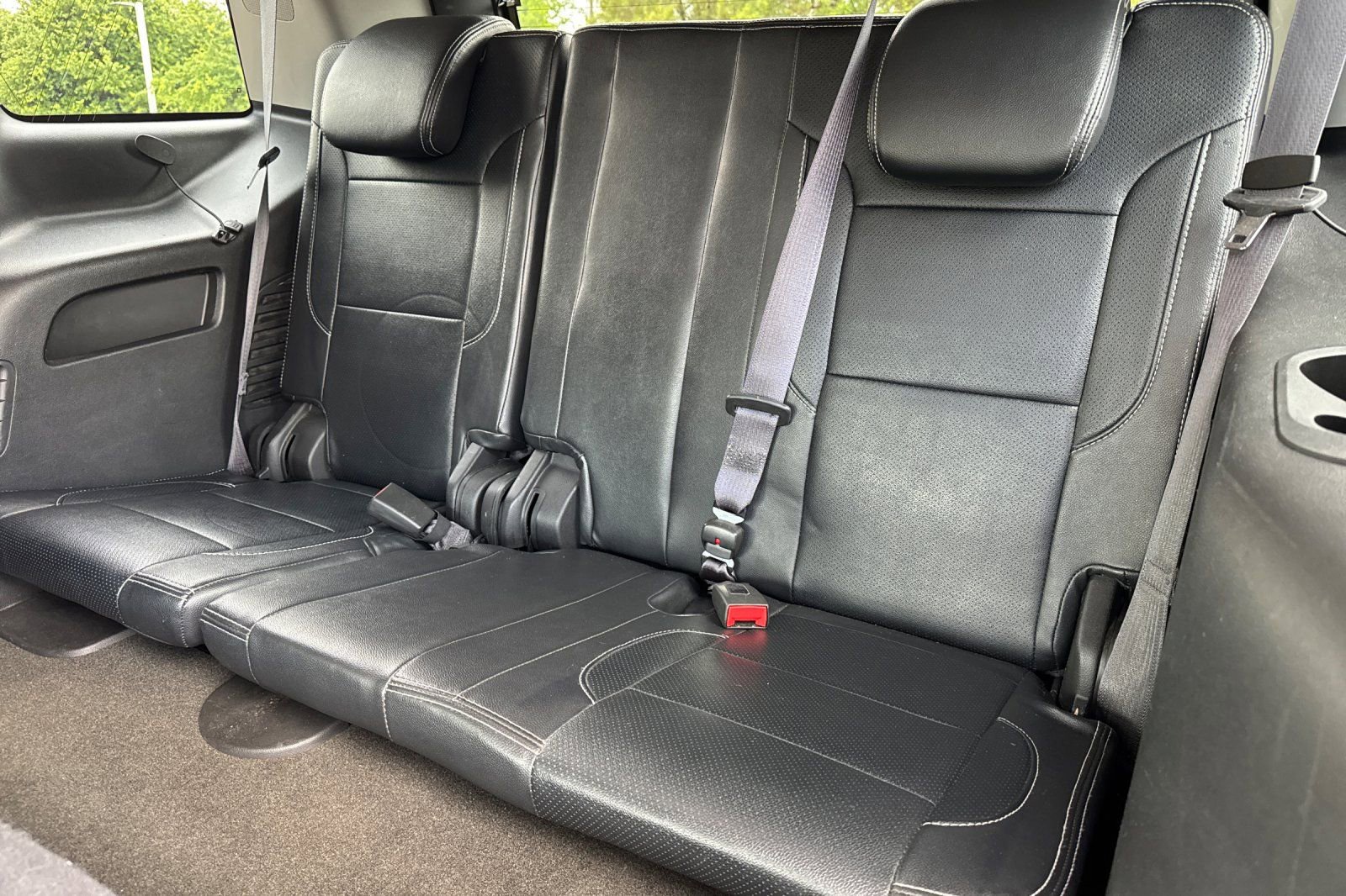 Used 2015 GMC Yukon SLE w/ Convenience Package AWD/4WD image 18