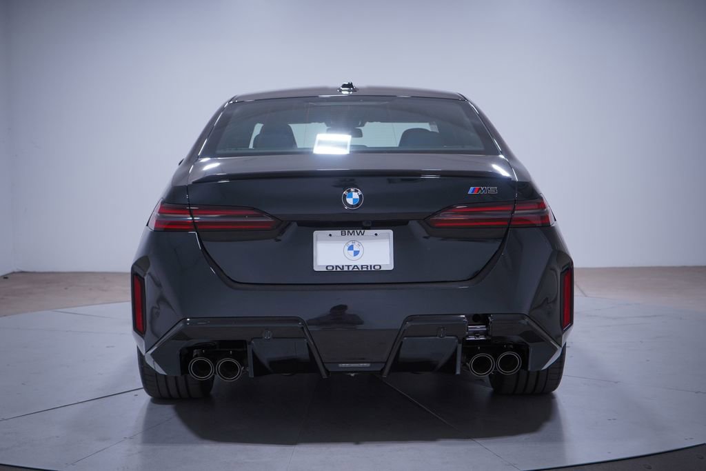 New 2026 BMW M5 w/ Carbon Package image 5